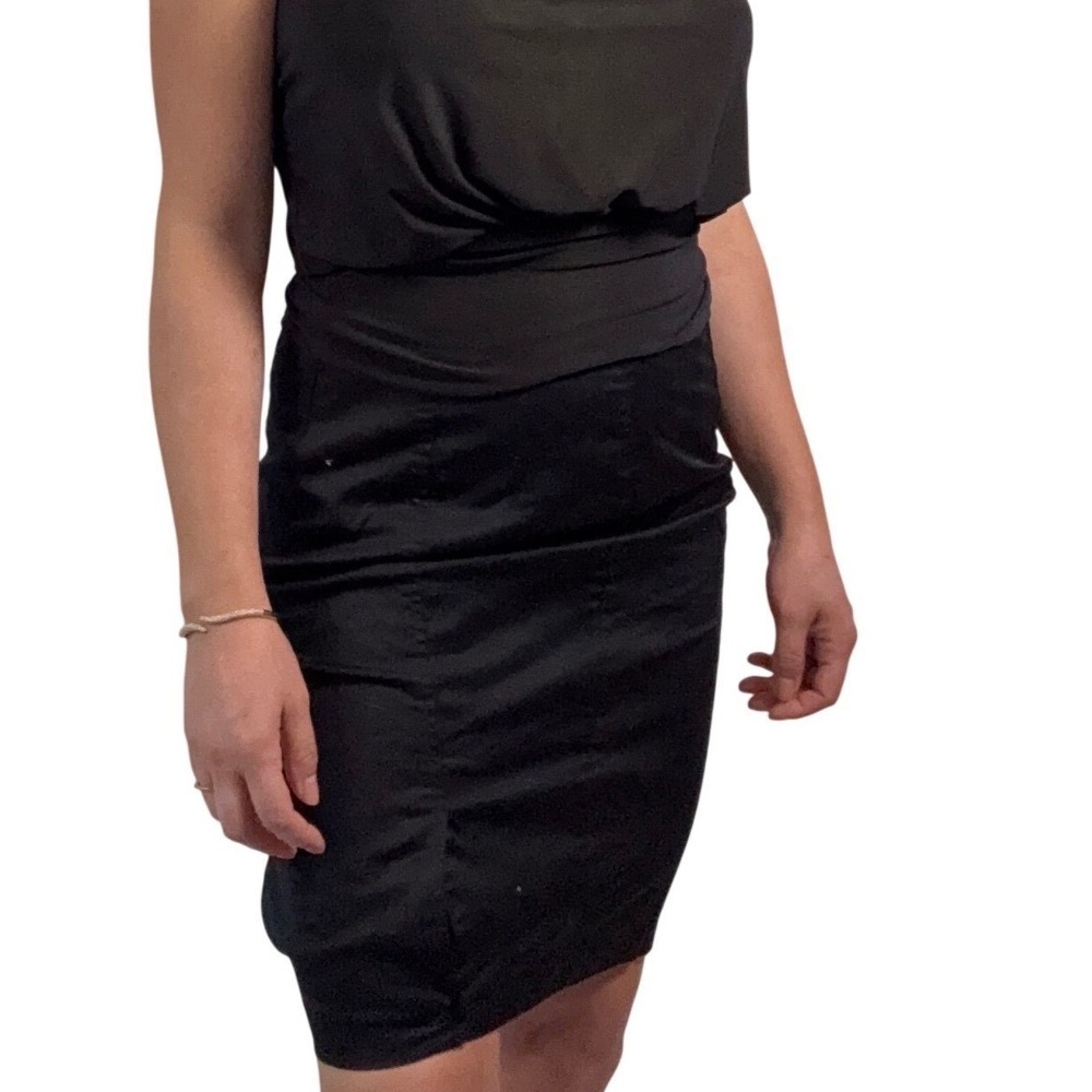 Mossimo Black Stretch Pencil Skirt‎ Zipper Detail Womens Size 8